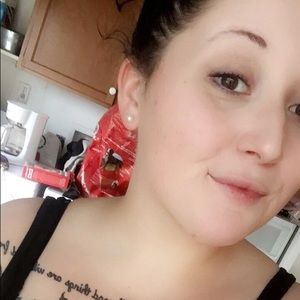 Meet your Posher, Tiffany